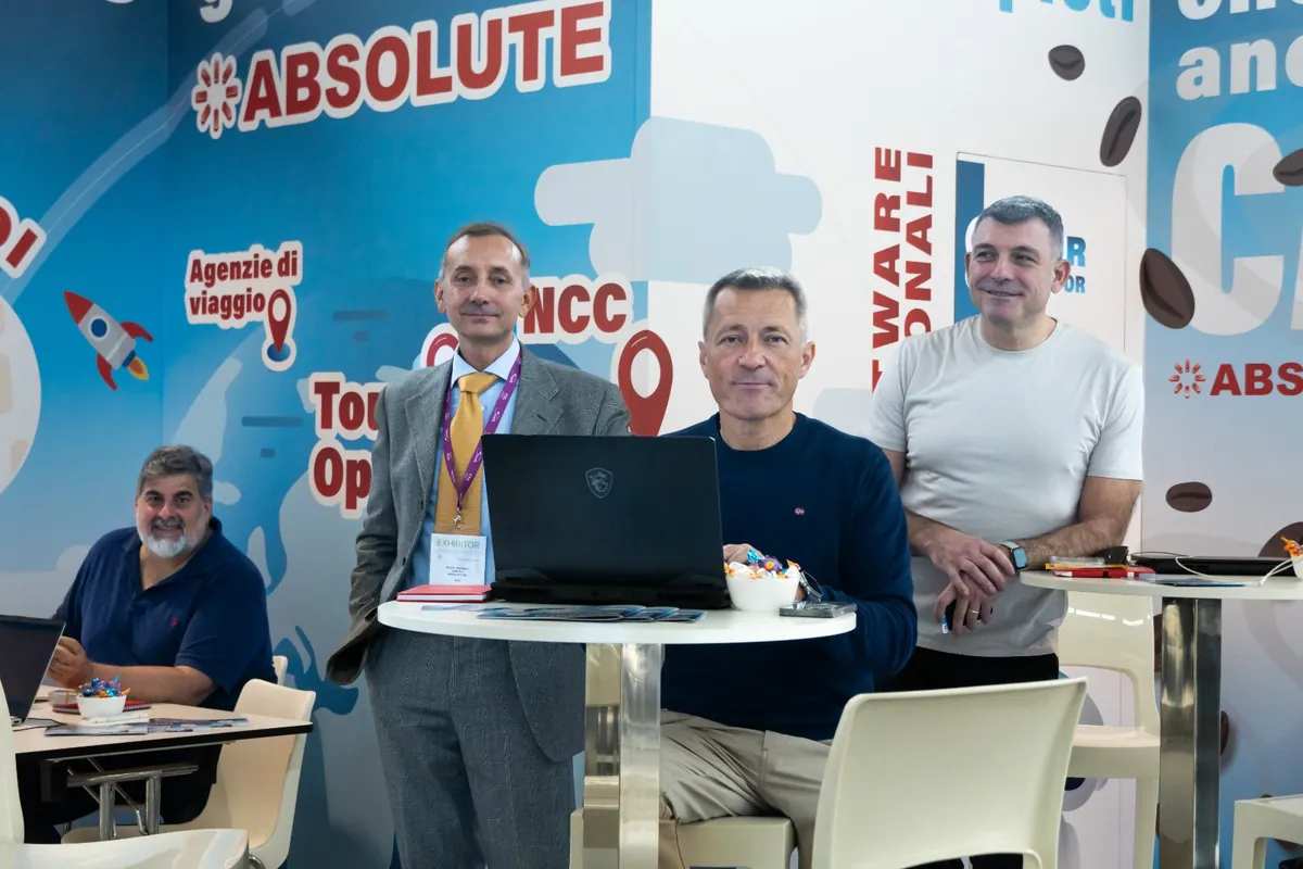 Il team di Absolute allo stand in fiera
